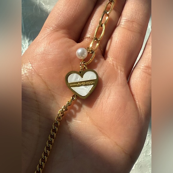 Heart and Pearl Bracelet Gold 18K plated Stainless Steel - Picture 6 of 10